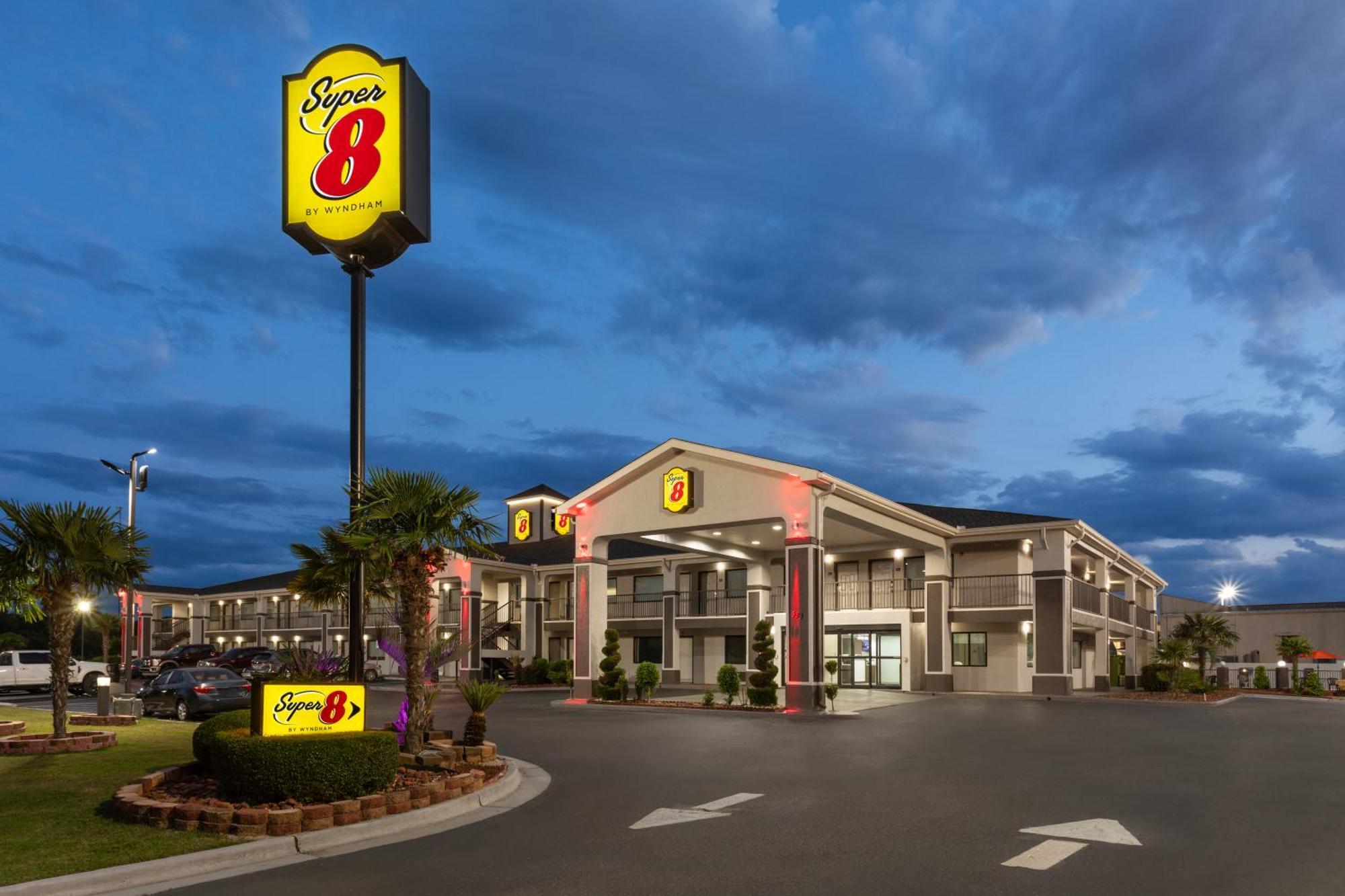 Super 8 by Wyndham Prattville Montgomery Eksteriør bilde