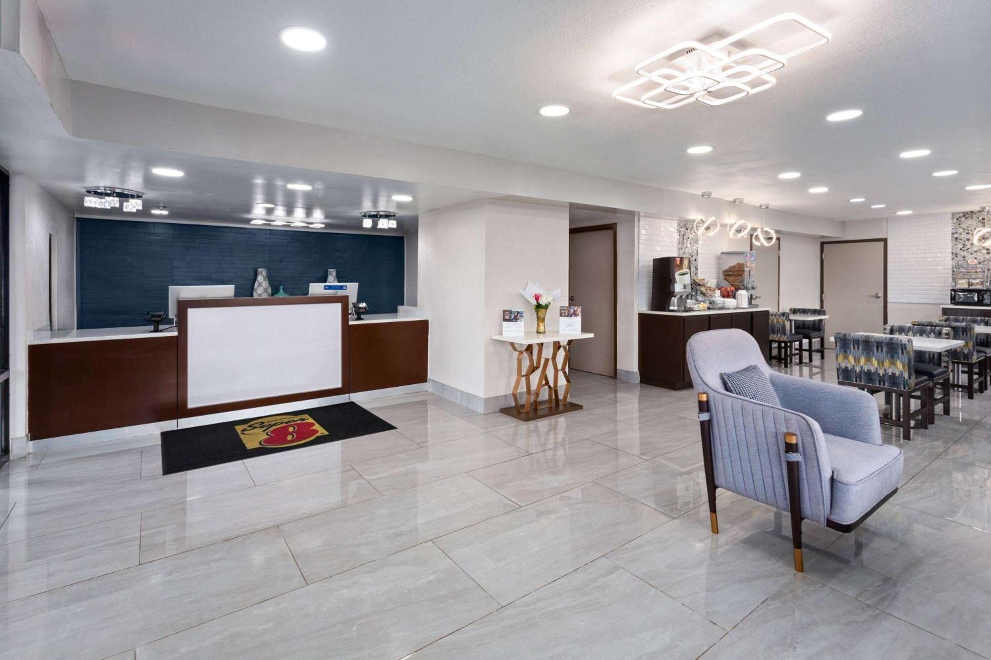 Super 8 by Wyndham Prattville Montgomery Eksteriør bilde