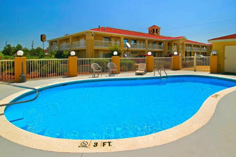Super 8 by Wyndham Prattville Montgomery Eksteriør bilde